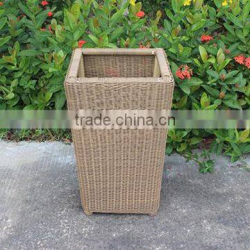 Корзинка для мусора из ротанга для уборки сада дома photo-4