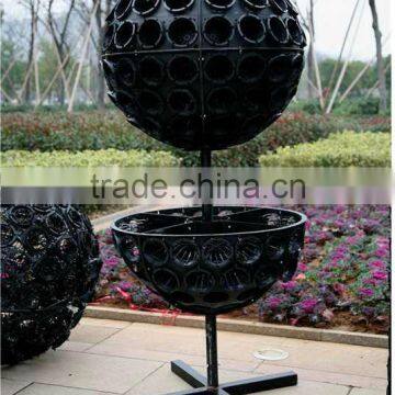 Big Christmas Hanging Balls Planters photo-5