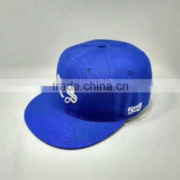 High Quality Custom 3d Embroidery Snapback Caps 6 Panel Acrylic Hip- Hop Caps photo-3