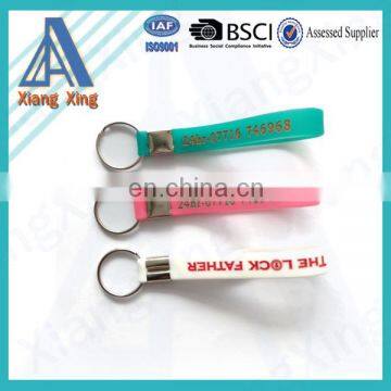 Design your own funny pvc keyring/cute silicone wristband keychain