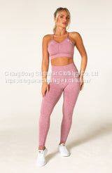 Women's seamless activewear