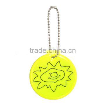 Plastic soft reflective keychain hanger for promotion gift EN13356