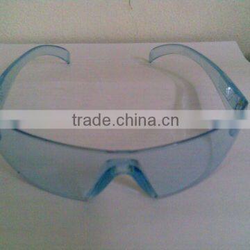 injection plastic mold for transparent screen for sunglasses