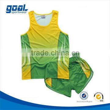 Wholesale customized men's running shirts and shorts