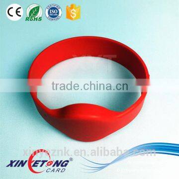 ISO14443A 13.56mhz waterproof Silicone RFID Wristband RFID bracelet armband