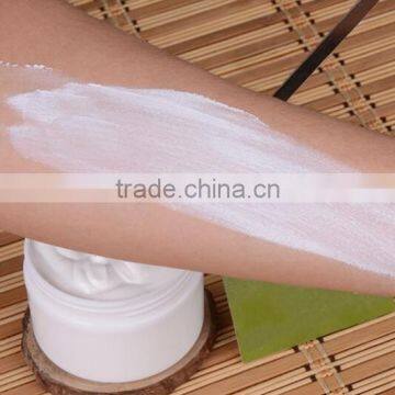 Mendior Whitening Natural Sunscreen Spf50 Cream OEM Custom Brand photo-4