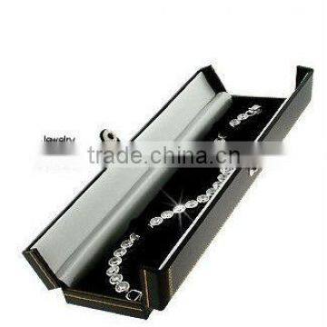 Classic Leatherette Black Double Doors Bracelet Gift Box