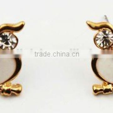 Fashion golden alloy owl earring,Ladies rhinestone stud earring,New jewelry 2013