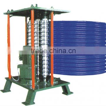 Simple hydraulic curving machine for roof sheet