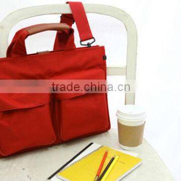 2013 Shenzhen New Style Casual Laptop Messenger Bag for Ladies