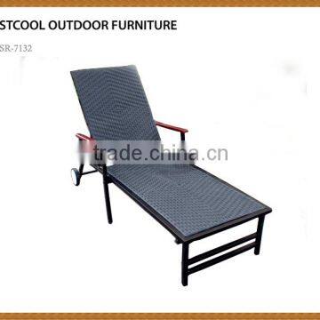 Excellent Waterproof Garden Wicker Swimming Pool Lounge Chair