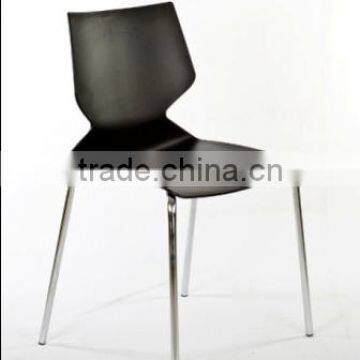 Sleek and Stylish Chair photo-3