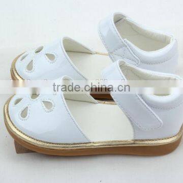 Hot Selling Skidproof Petal Squeaky Toddler Music Notes Shoes photo-3