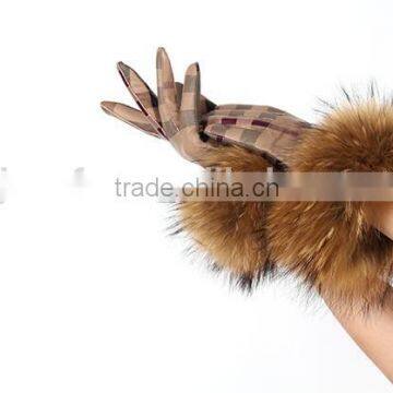 Genuine Grid leather gloves sheepskin women's plus velvet thickening winter super large raccoon fur gloves