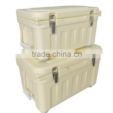 Rotomolded cooler box/insulated ice cooler