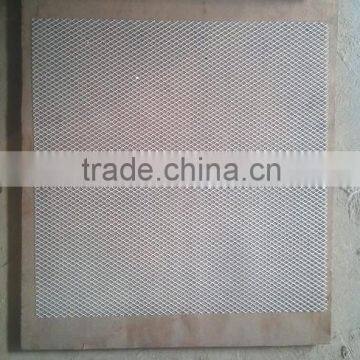 expanded metal mesh for automotive filtering