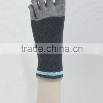 unisex nice stretchy cheap 5 toe sock