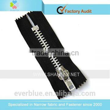 NO.10 aluminium zipper A/L C/E