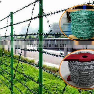 Alibaba China supplier (BWG14x14 or BWG16x16 with1.6 mm 2.1mm 2.5mm wire diameter) hot dipped barbed wire (Direct Factory)