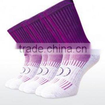 2016 professional design beautiful and comfortable socks for girls