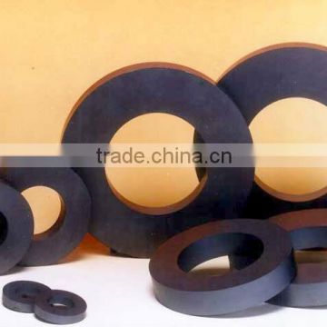 High grade ferrite magnet