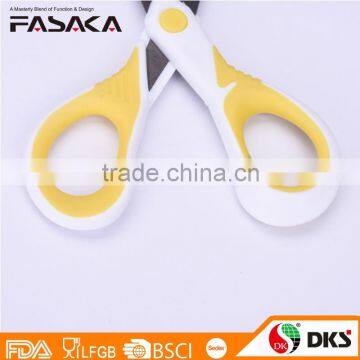 SH13015WY-T-2016 New Design Professional 5"coated Black Titanium Blade Houeshold Scissors With Soft Touch Handle photo-6