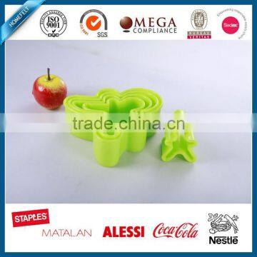 4pcs Christmas Plastic Cookie Cutter Set,PP Cookie Cutter
