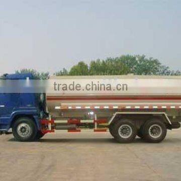 6X4 HOWO Oil tank truck