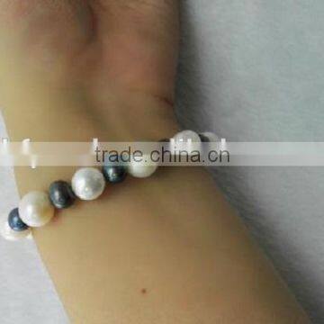 White and Black Freshwater Pearl Bracelet Wholesale photo-6