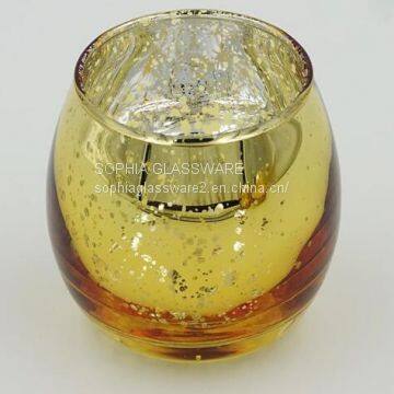 Прекрасные стеклянные вазы