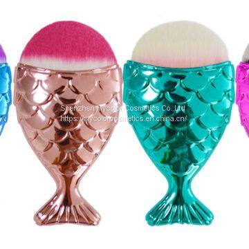 Portable Colorful Fish Powder Brush Liquid Foundation Brush photo-4