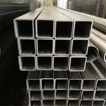 China Supplier High Standard Welded Black Carbon Square Rectangular Steel Pipe and Tube photo-4