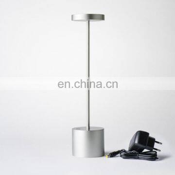 Customed Nordic Modern Design Gold Silver Table Lamp Usb Charging Desk Lamp for Hotel Restaurant Decoration