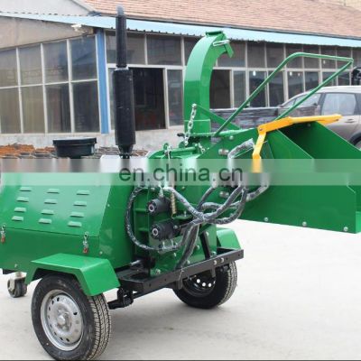 Hydraulic feeding industrial wood shredder chipper tractor wood chipper for sale