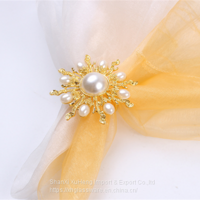 Pretty Style Pearl Metal Napkin Ring Use For Wedding Wholesale photo-2