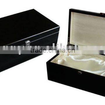 Piano Lacquer Glossy Finish Wooden Wine Box