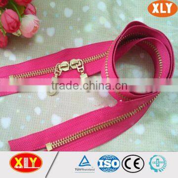 Two way open end metal zipper and double sliders metal zipper