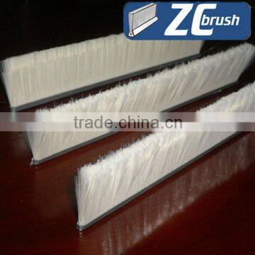 sliding weather resistance strip brush