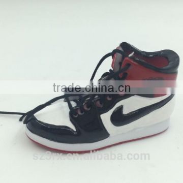 custom Jordan air max shoes keychain/oem plastic pvc jordan keychain in china supplier/pvc jordan keychain for gift