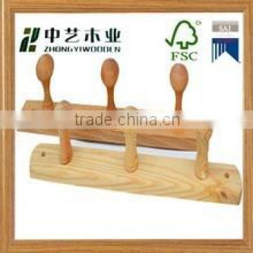 Wholesale china suppliers FSC oak wall hanging wooden clothes hook made in china