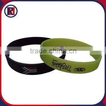 2016 Fashion Wholesale Adjustable Silicon Wristband,cheap Custom Sport Wristband Silicone photo-2