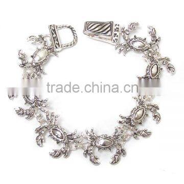 Crab link magnetic bracelet