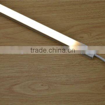 Switch Touchable IP Rating IP40 60cm Length Closet Led Linear Strip Light