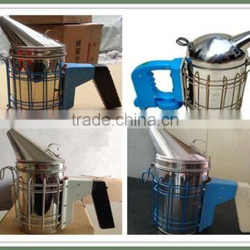 Wholesale Beekeeping Supplies Manual Cheap Bee Beekeeping Smoker / Honey Bee Smoker photo-5