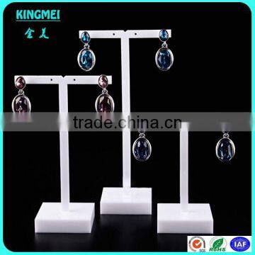 Fashion Design Elegant Counter Top White Perspex Jewelry Display Stand for Necklace Acrylic Bracelet Display Cube photo-3
