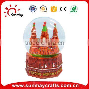 Polyresin resin souvenir snow globe