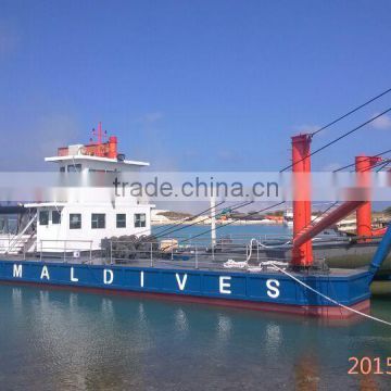 Discount dredger of high capacity