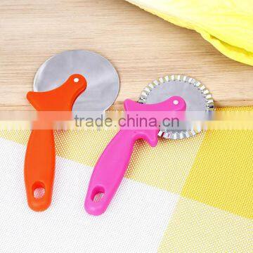 Hot Pink PP Handle Bakeware Pizza Cutter photo-4