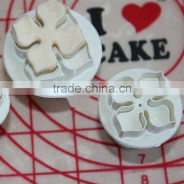 2017 Hot Search 3 Pcs/Set Hydrangea Fondant Cake Decoration Sugar Flower Craft Plunger Cutter Flower Mold for Baking Cakes photo-4