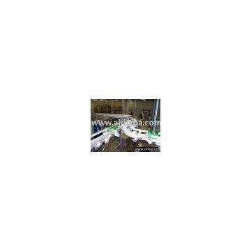 Slat chain conveyors